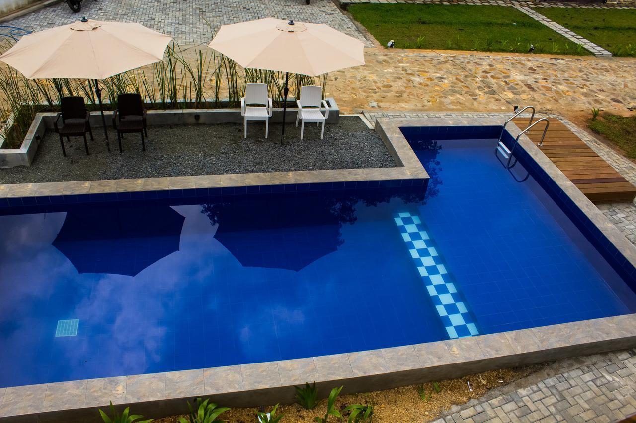 The Gizza Hotel Anuradhapura Exterior foto